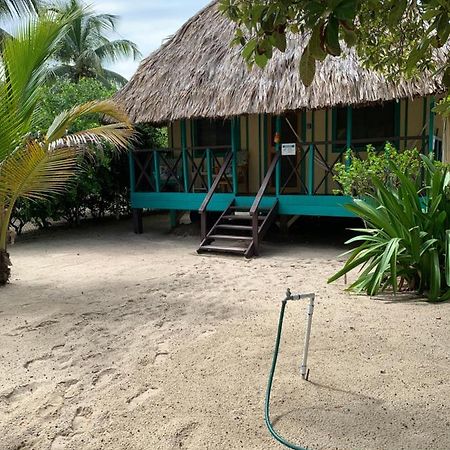 PlacenciaHeavens Gate Beach Bungalows别墅 外观 照片